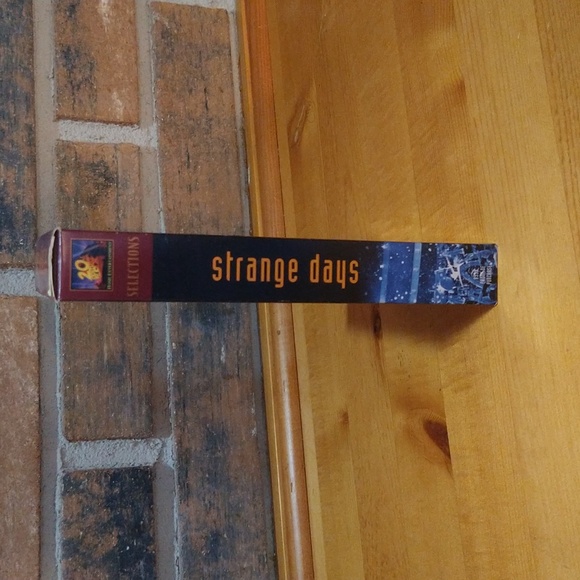 Strange Days 1995 ‧ Sci-fi Thriller VHS tape - Picture 3 of 7